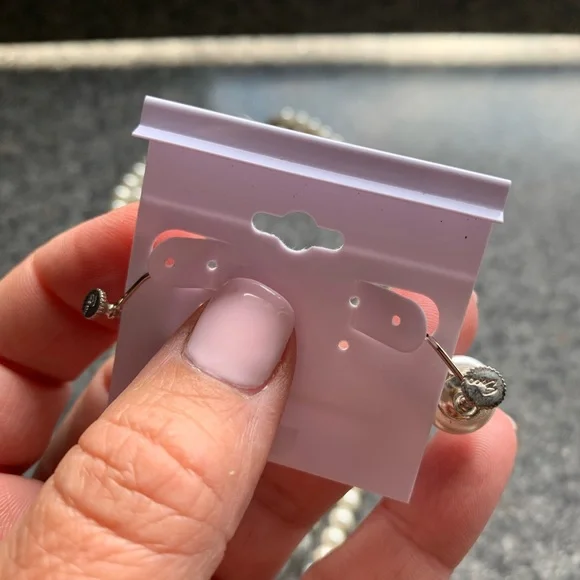 🌸HOST PICK🌸 Pearl necklace with earrings - Picture 4 of 4